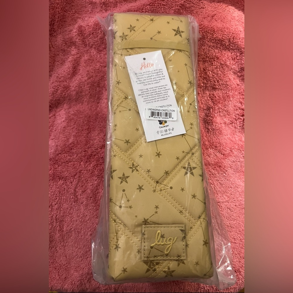 Lug Landing Pad Folding Seat Cushion  in Constellation Gold